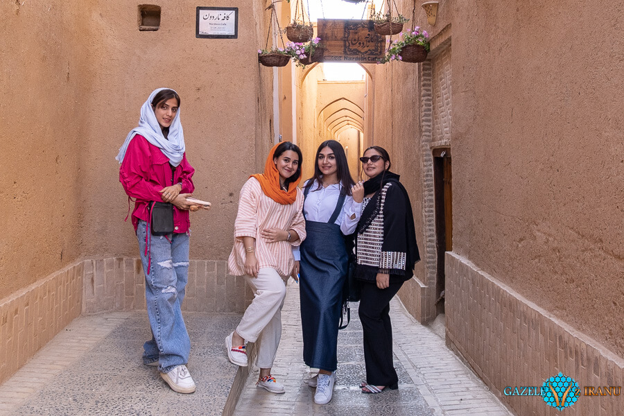 iranki-makijaz