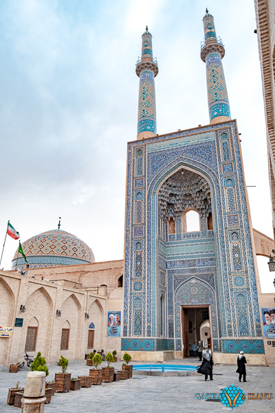 co zobaczyć w yazd meczet piątkowy jameh