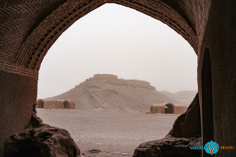 przewodnik po yazd wieże milczenia