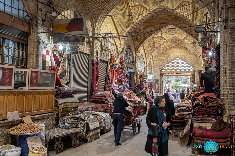 co zobaczyć w shiraz bazar-vakil