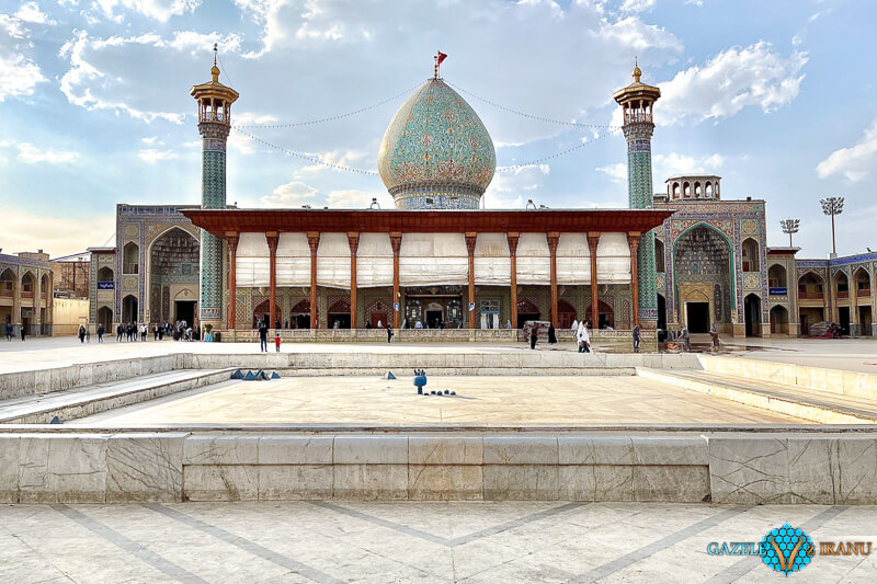 mauzoleum shah cheragh przewodnik po shirazie