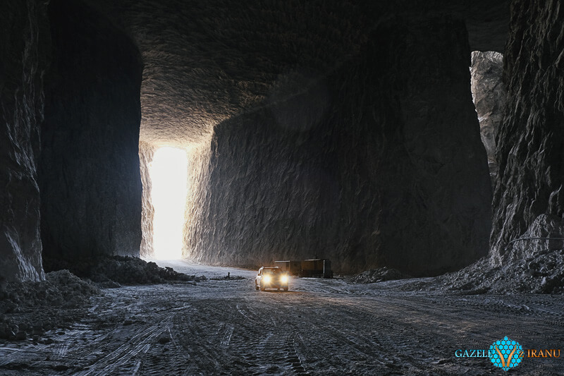 nieznane miejsca w iranie kopalnia soli garmsar